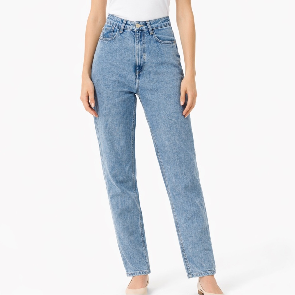 Zara High Rise Straight Leg Jeans Light Wash Denim Size 4